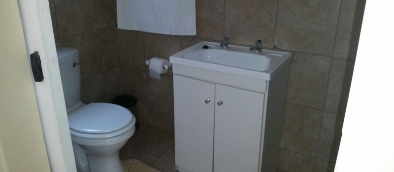 En-Suite Bathroom